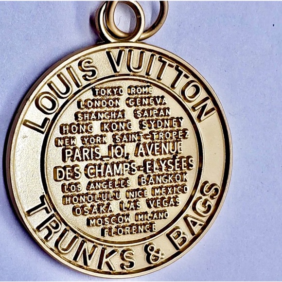 Louis Vuitton LV Padlock and Key on a Stainless Steel Gold Necklace Authentic - Picture 5 of 16